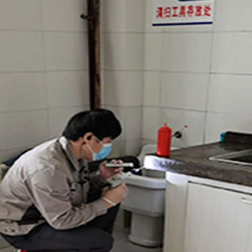 灭蟑螂